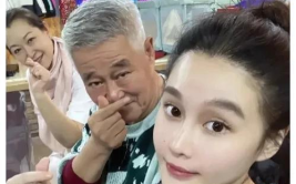 为吃瓜进了娱乐圈