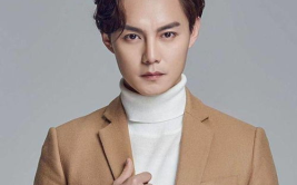 娱乐吃瓜尹正小说,娱乐圈的瓜田秘闻录